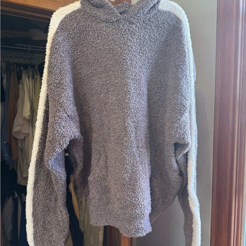 SKIMS Cozy Gray and Cream Women's Sweater